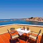 Casa Leone Hotel