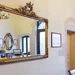 Casa Leone Hotel