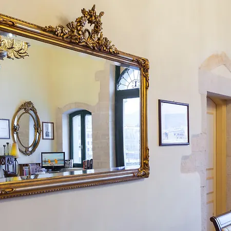 Casa Leone Hotel Hotel