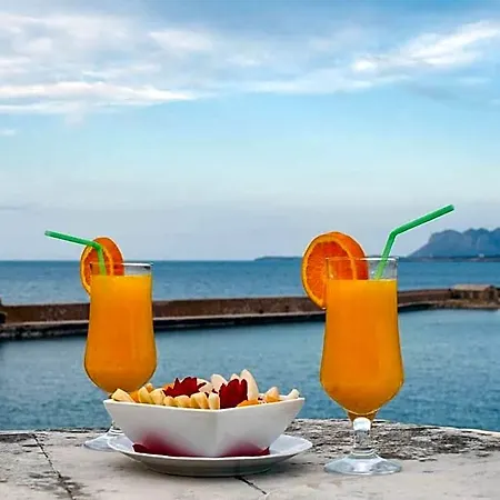Casa Leone فندق 3*