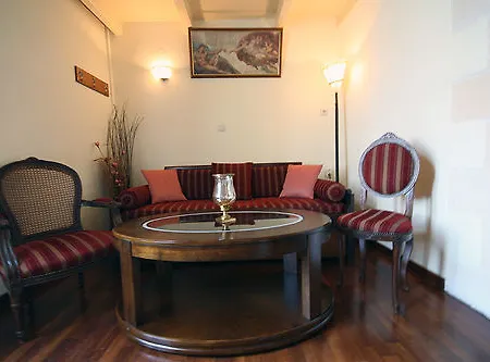 Casa Leone Hanya