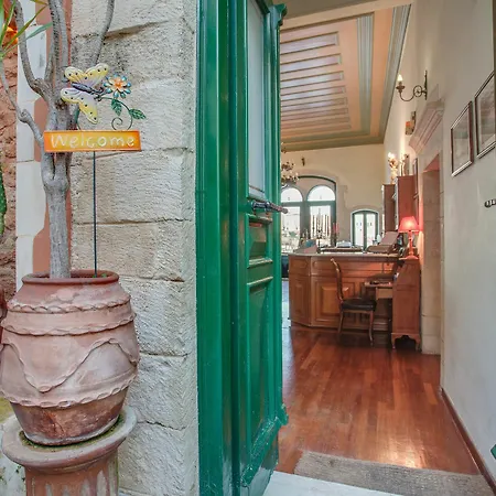 Casa Leone Otel Hanya